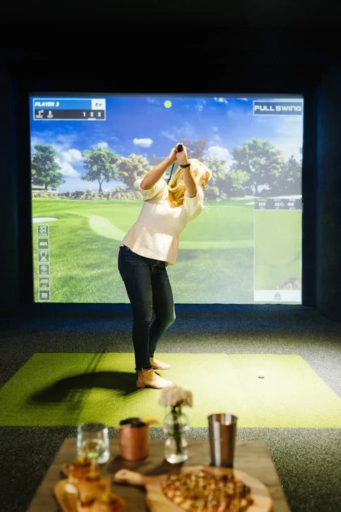 Fore Score Golf Tavern- San Marco