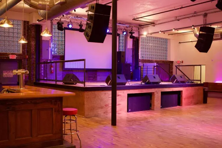 Middle East Restaurant And Nightclub (ZuZu, Sonia)