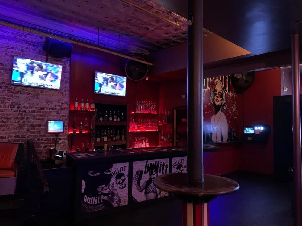Bullitt Bar
