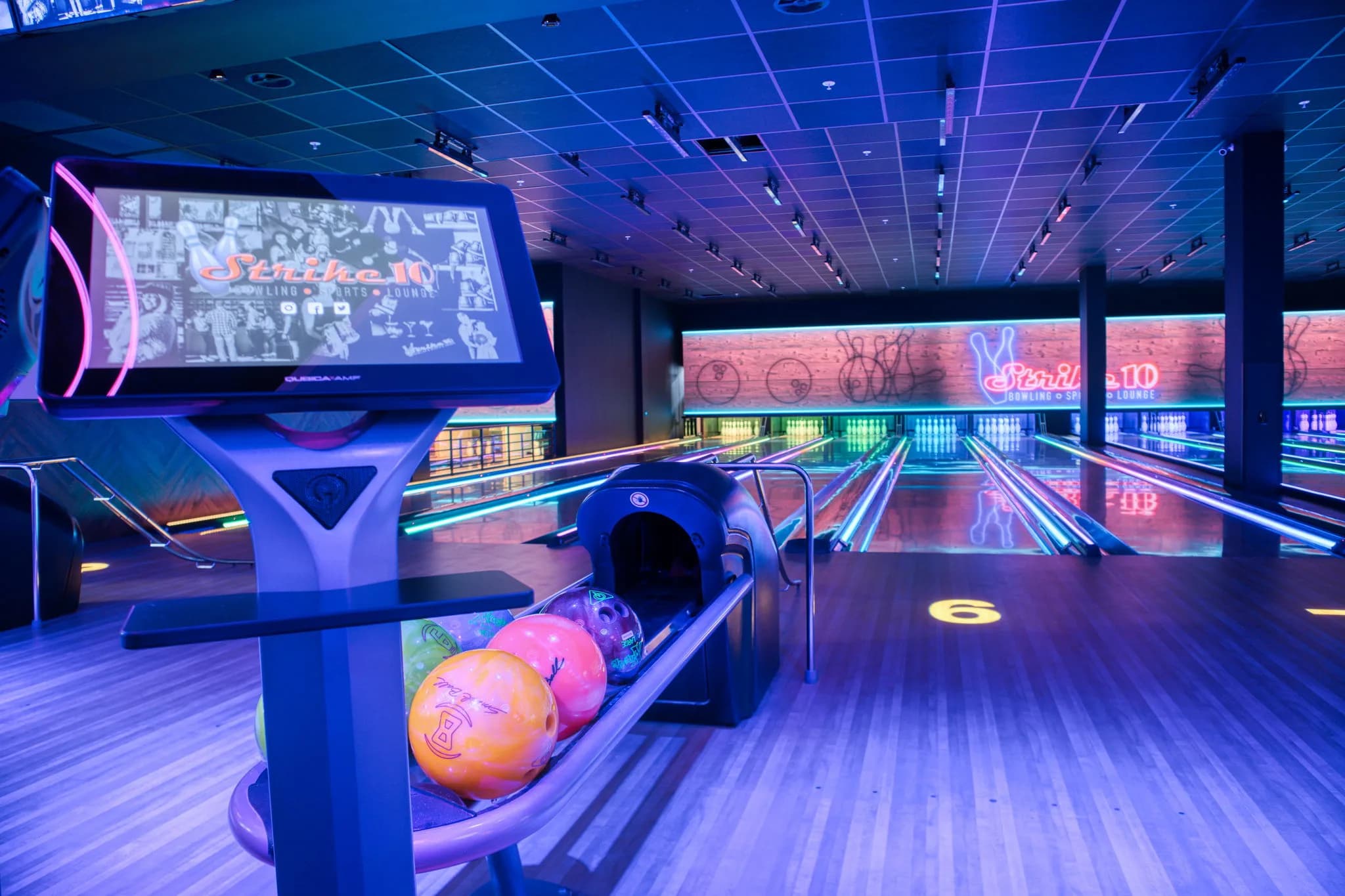 Strike 10 Bowling- Boca Raton