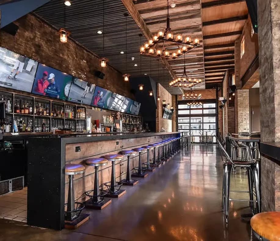 Rizzo's Bar & Inn