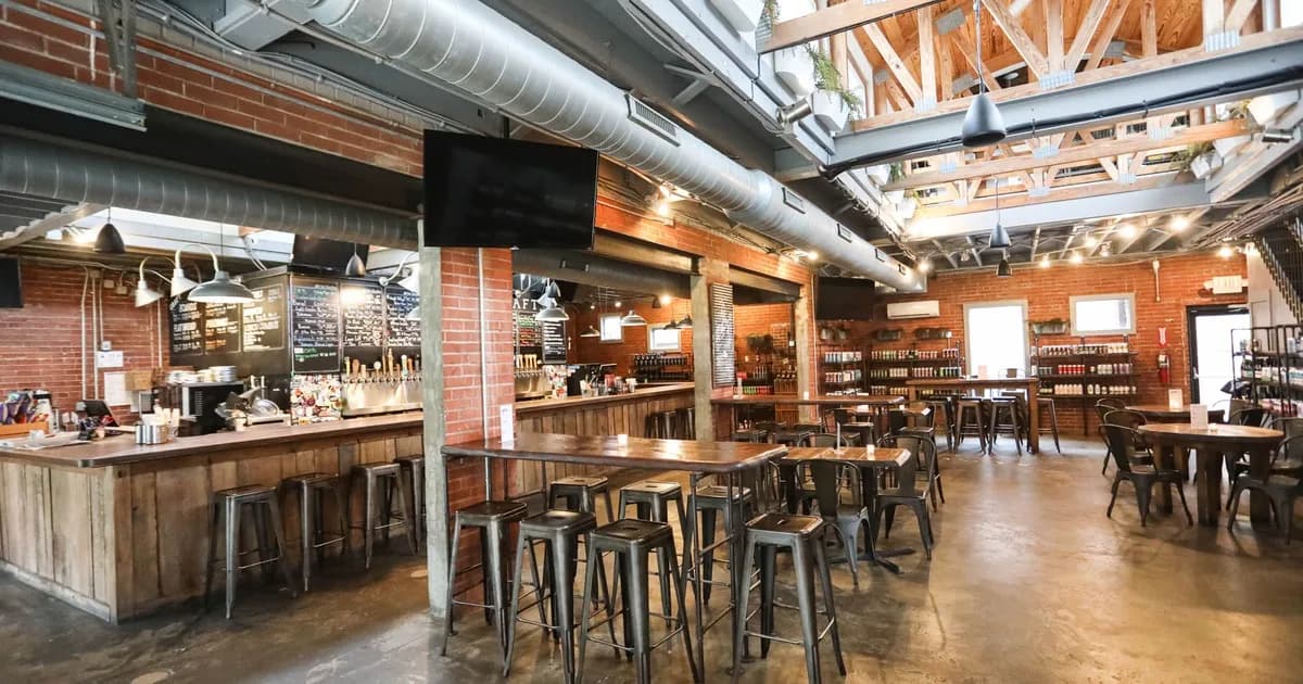 Craft Tasting Room & Growler Shop