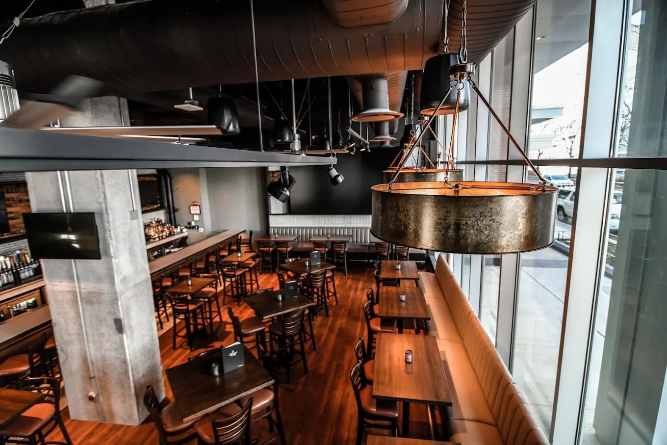 Fatpour Tap Works - McCormick