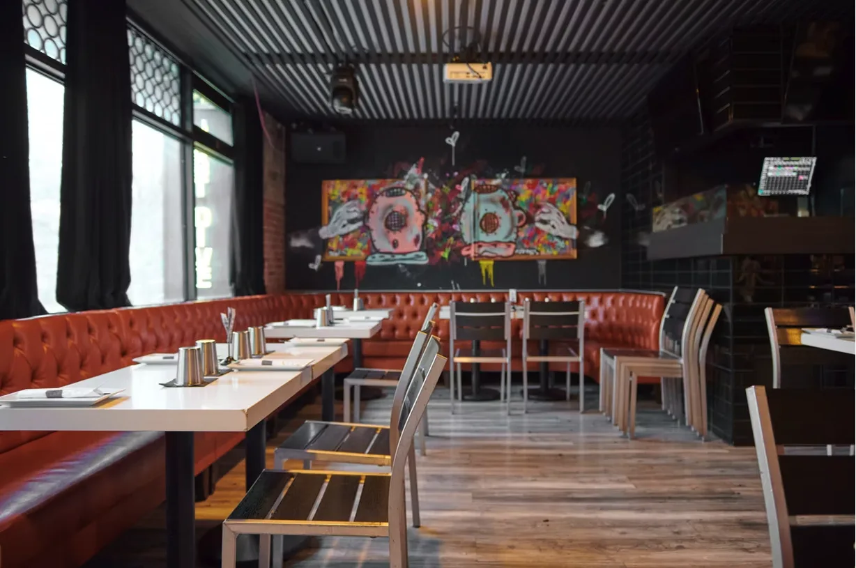 Dive Bar LIC