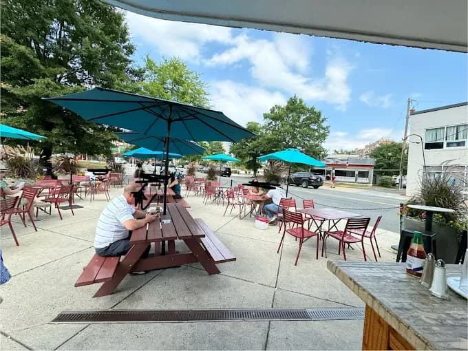 Northside Social Coffee & Wine: Arlington