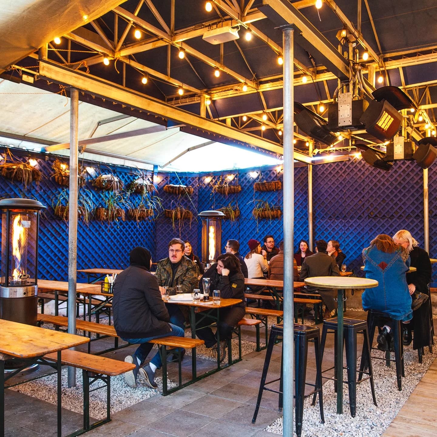 Dacha Beer Garden - Shaw