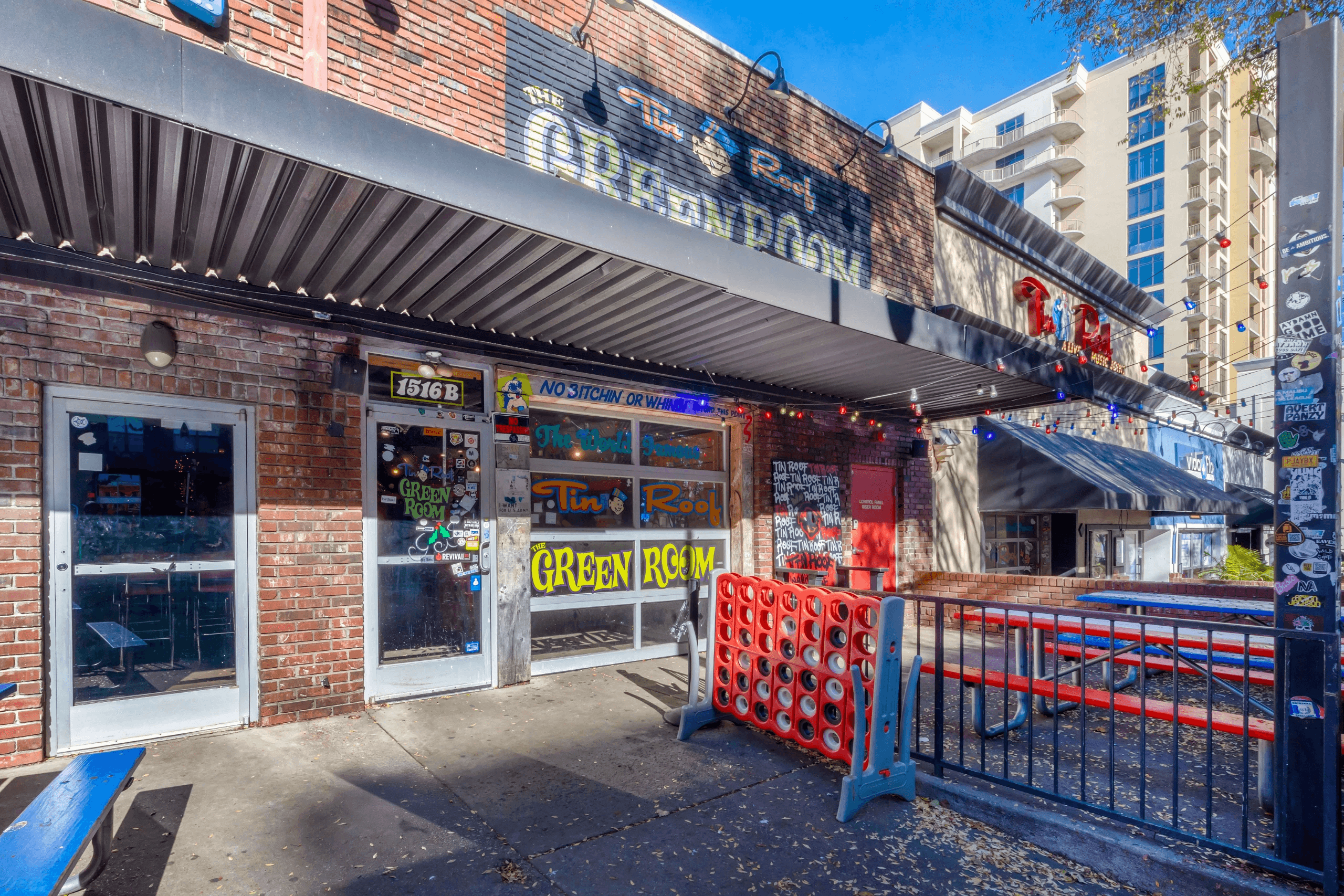 Tin Roof: Nashville - Demonbreun Hill