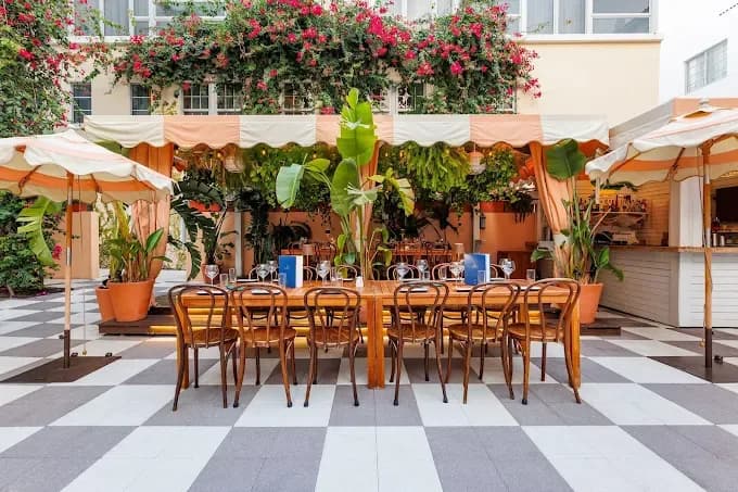 Blue Ribbon Sushi Bar & Grill at The Plymouth Hotel